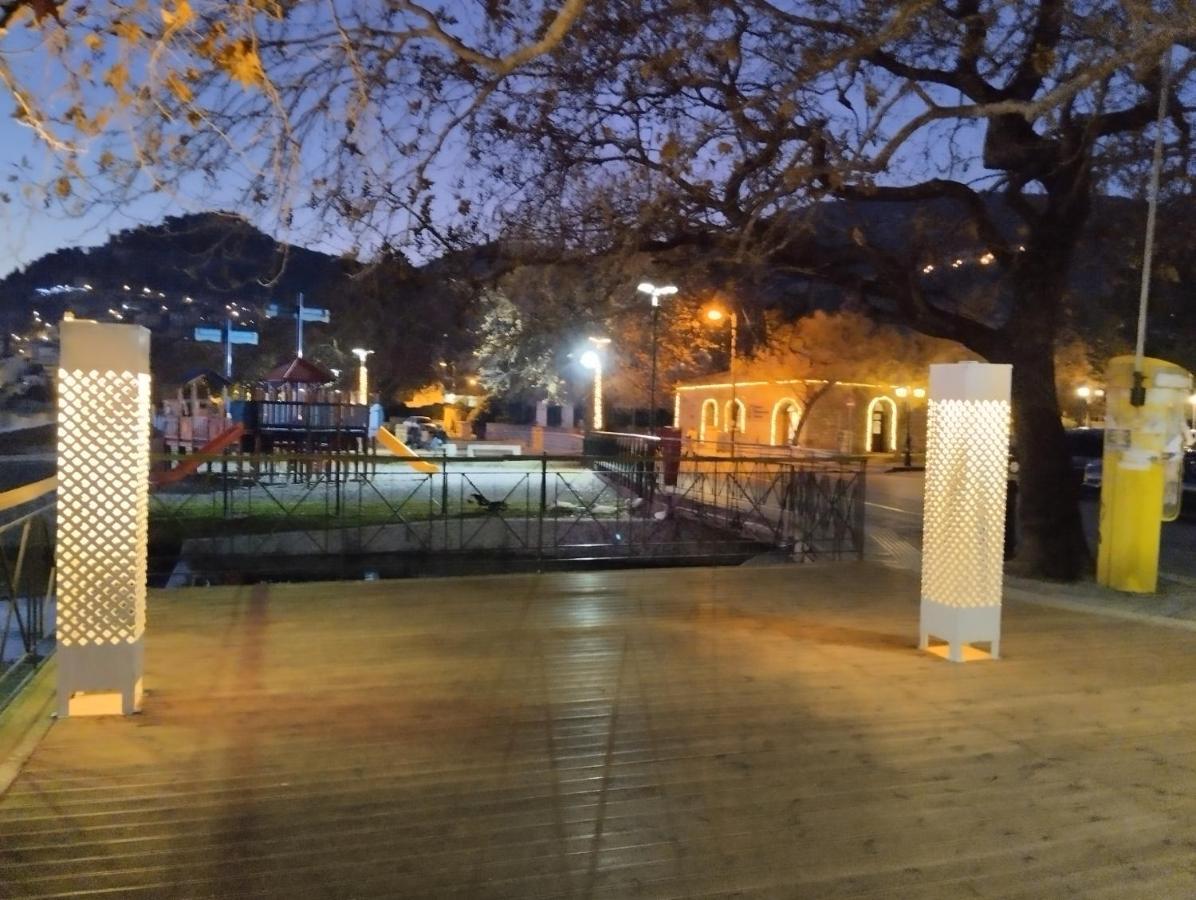 דירות נפפקטוס Πέτρινο Στη Θάλασσα מראה חיצוני תמונה